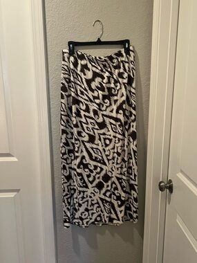 Dark Brown & White Printed Maxi Skirt